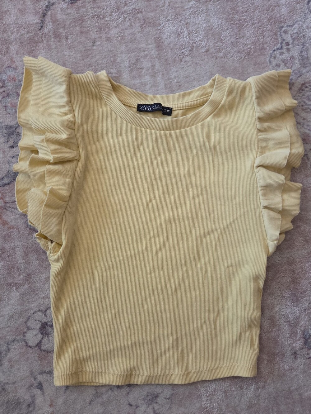 Zara Croppes Butter Yellow Tank Size Small